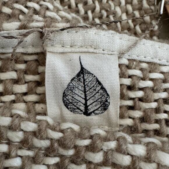 NWT IANALANA Oversized Ahimsa Silk Woven Sweater - Picture 7 of 7